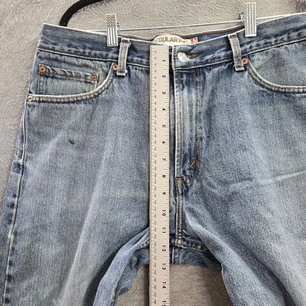 Levis *please carefully